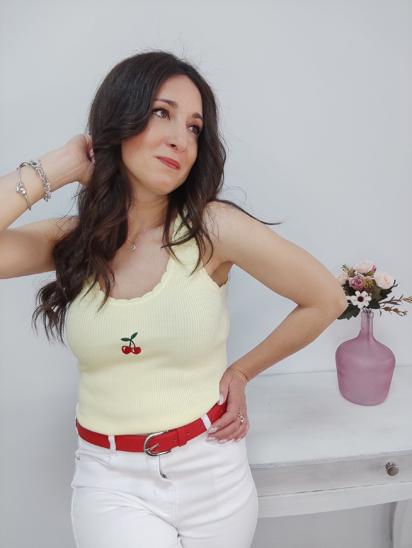 CAMISETA CEREZAS AMARILLA