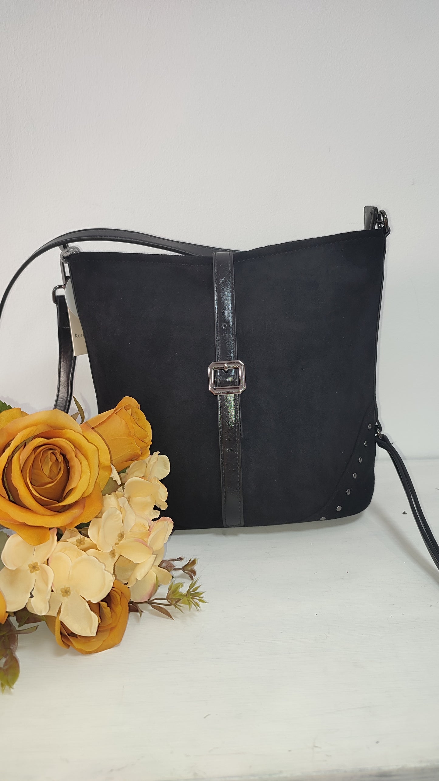 BOLSO BUCKET EFECTO ANTE NEGRO