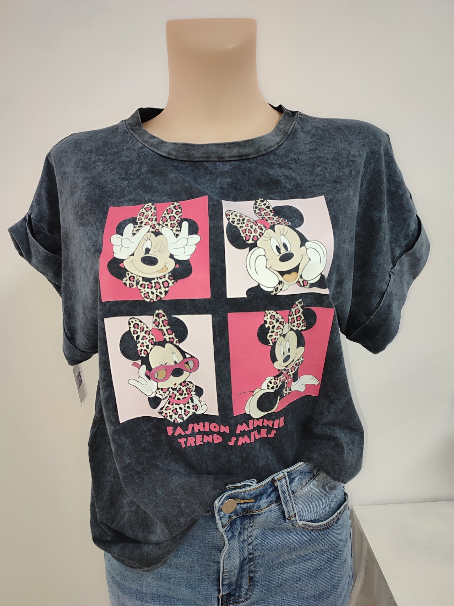 CAMISETA MINNIE