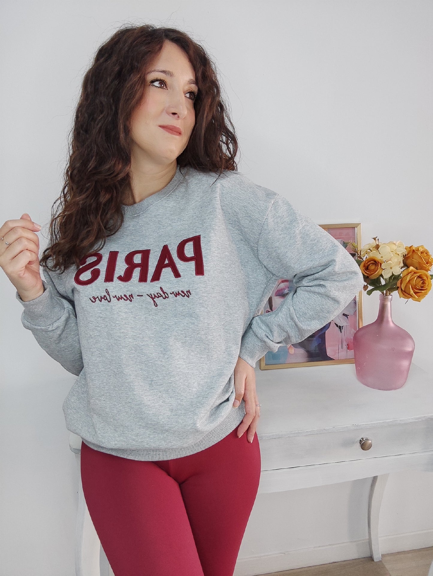 Sudadera Paris bordada