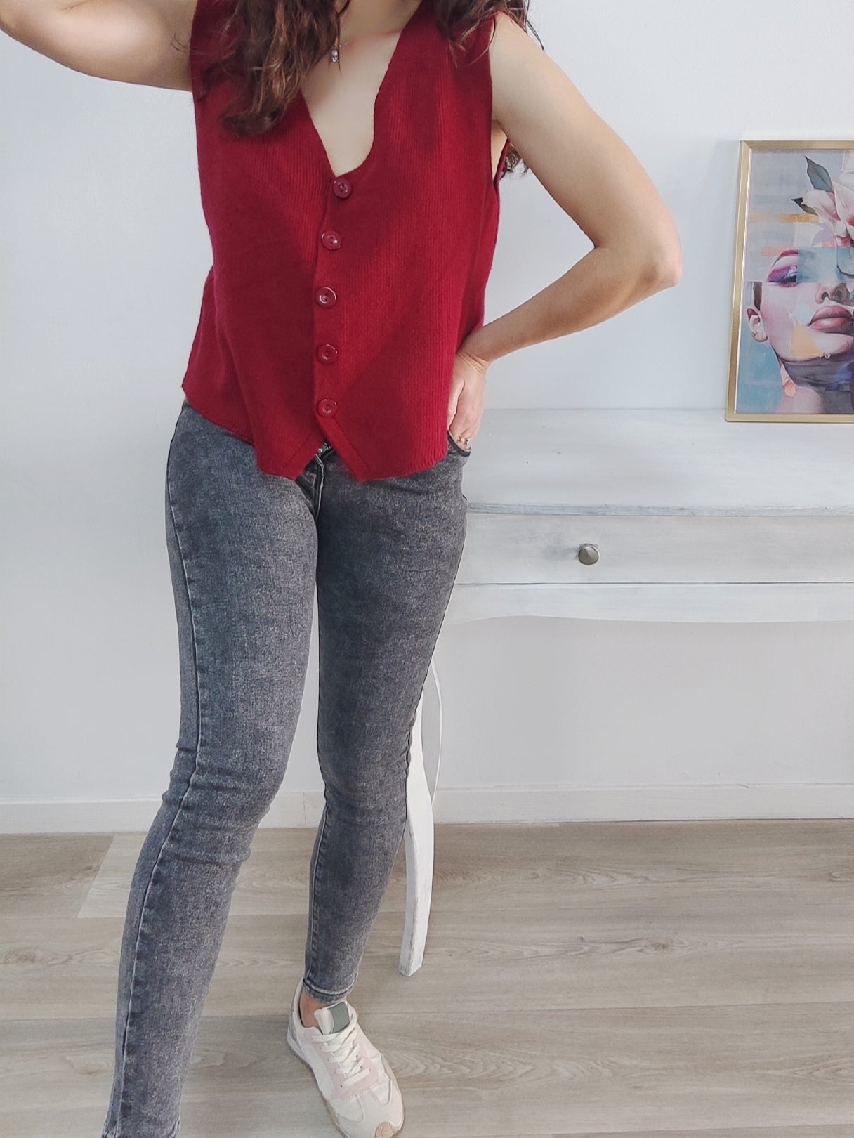 Jeans pitillo gris etiqueta roja