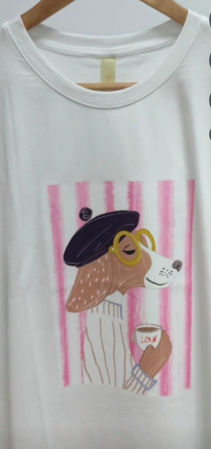 Camiseta Perro Coffee Rosa
