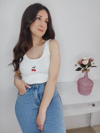 CAMISETA CEREZAS BLANCA