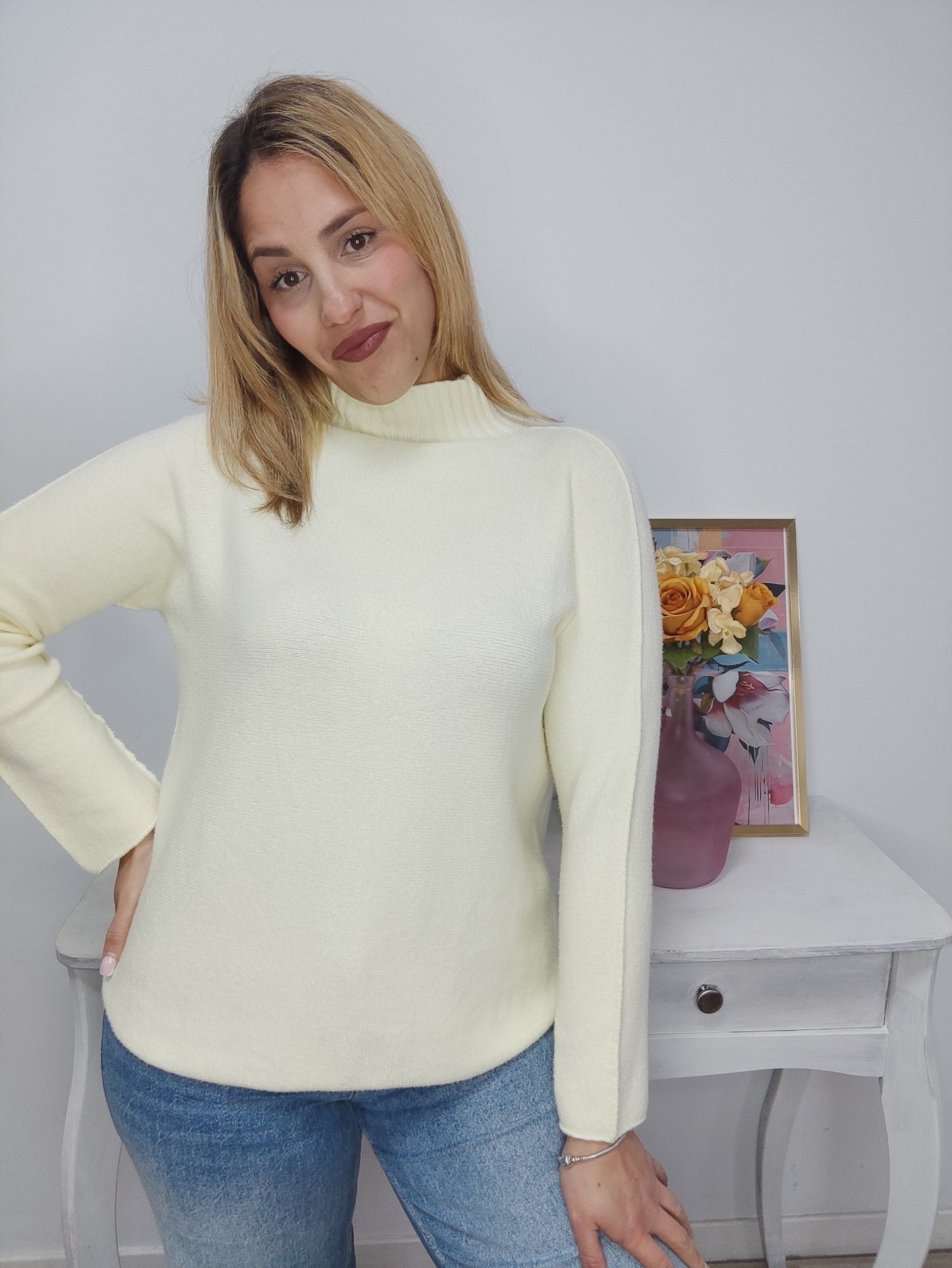 Jersey Sofía semi cisne amarillo mantequilla