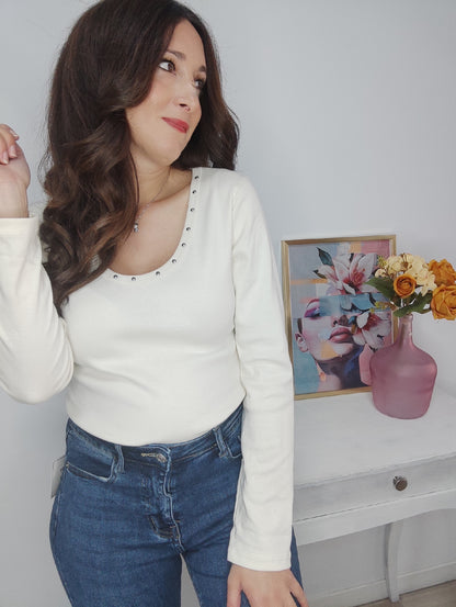 Camiseta tachas 4 colores