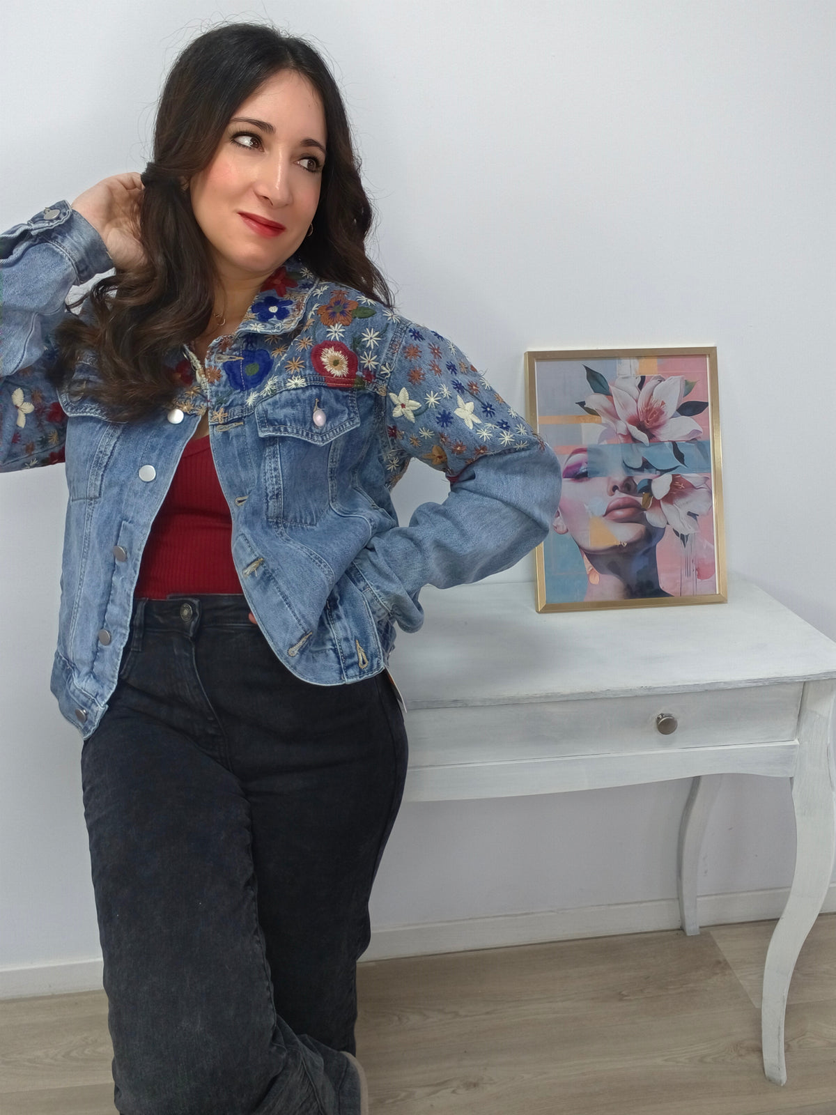 Chaqueta Denim Flores Bordadas