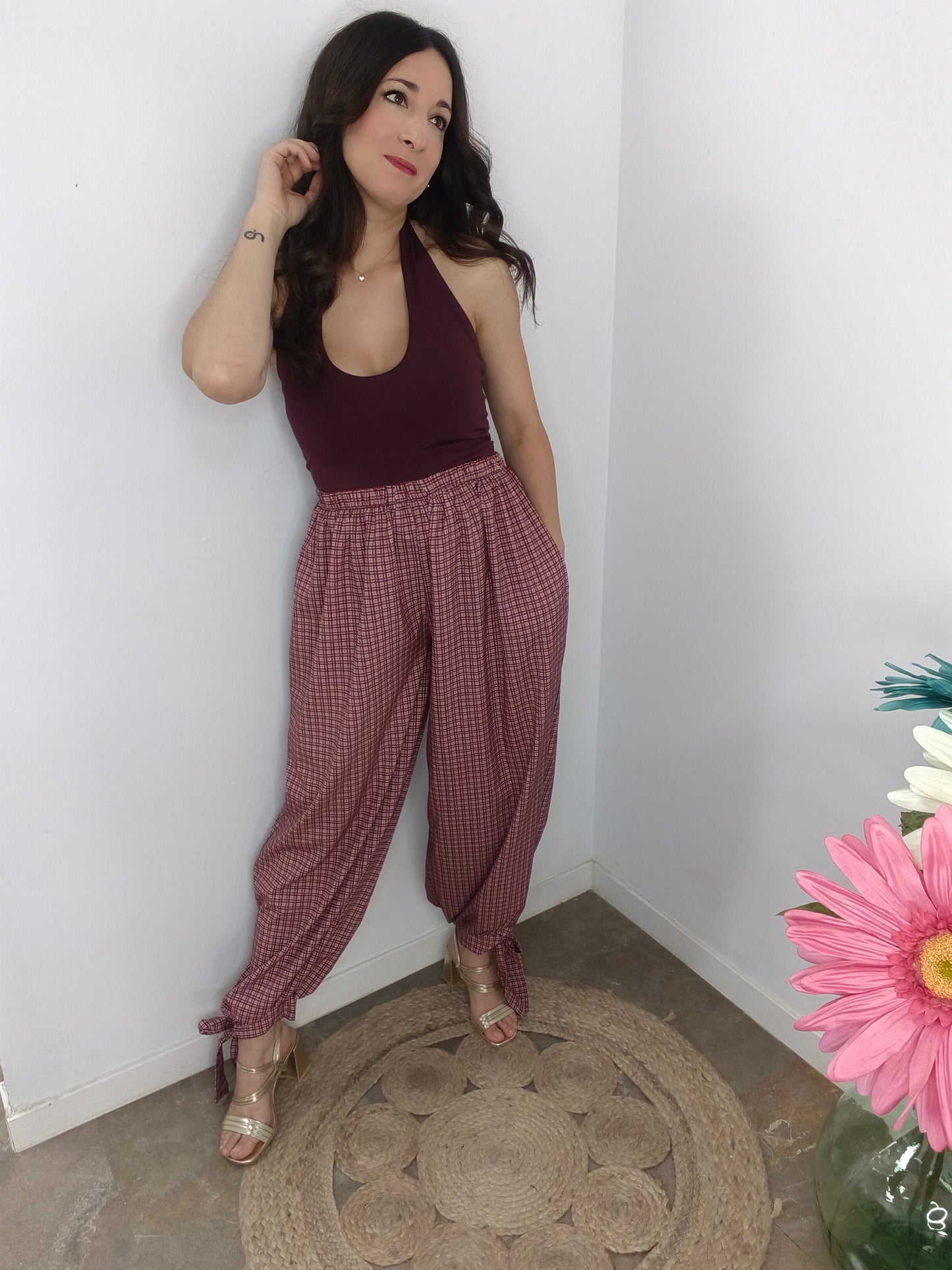 Pantalón Lazo Cuadros Burdeos