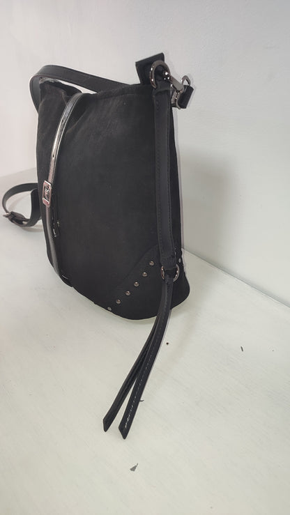 BOLSO BUCKET EFECTO ANTE NEGRO