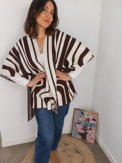 Poncho Punto Geo Chocolate