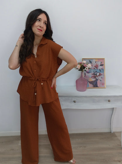 Conjunto Mercedes teja