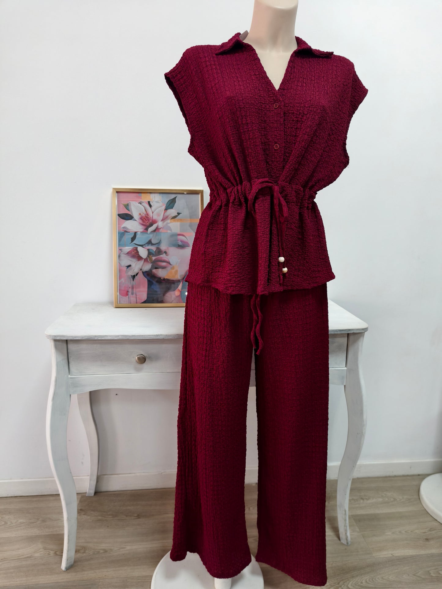 Conjunto Mercedes Burdeos