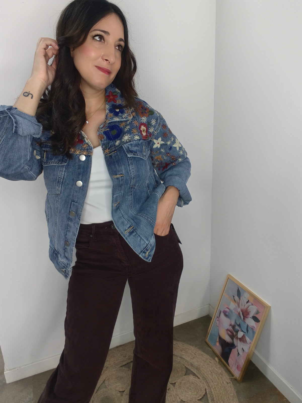 Chaqueta Denim Flores Bordadas